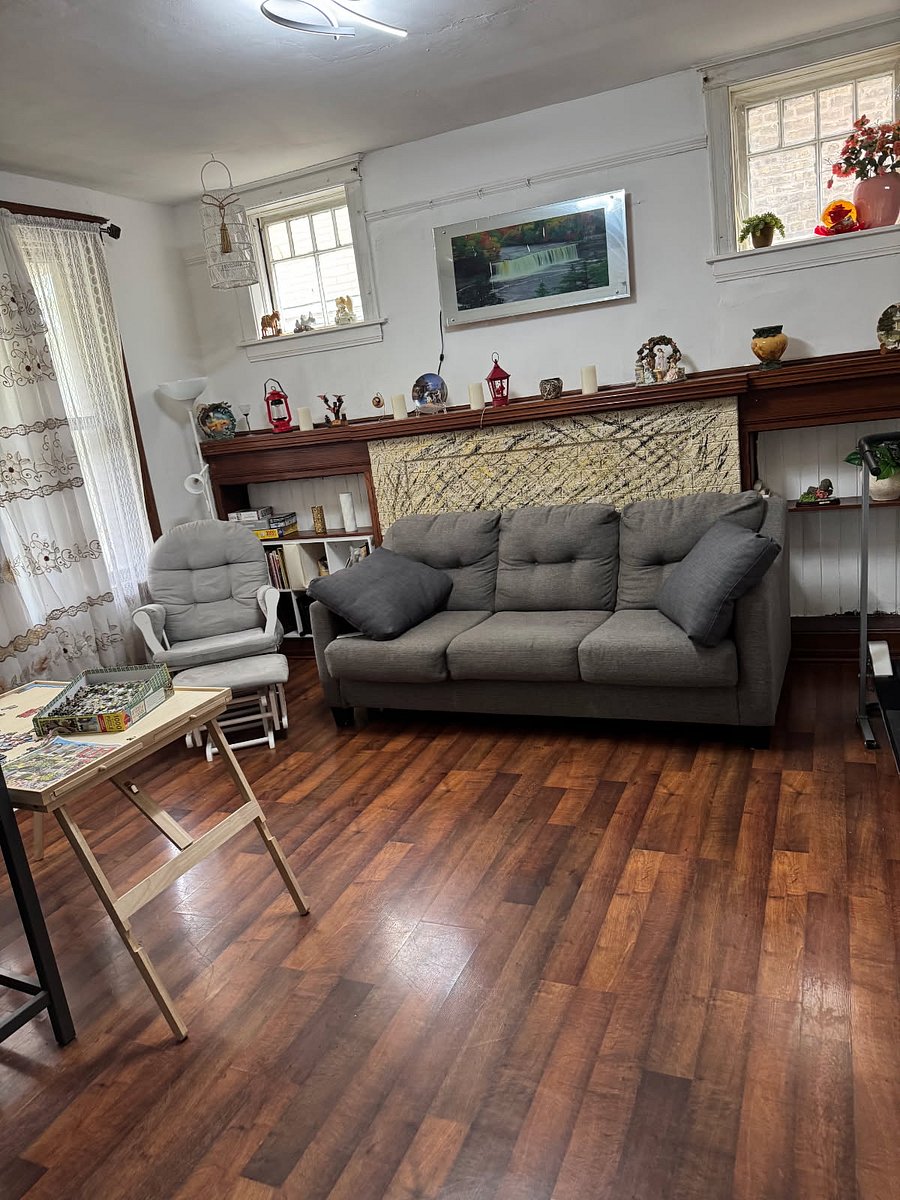 Furnished Finder property 1046059_1 photo 8
