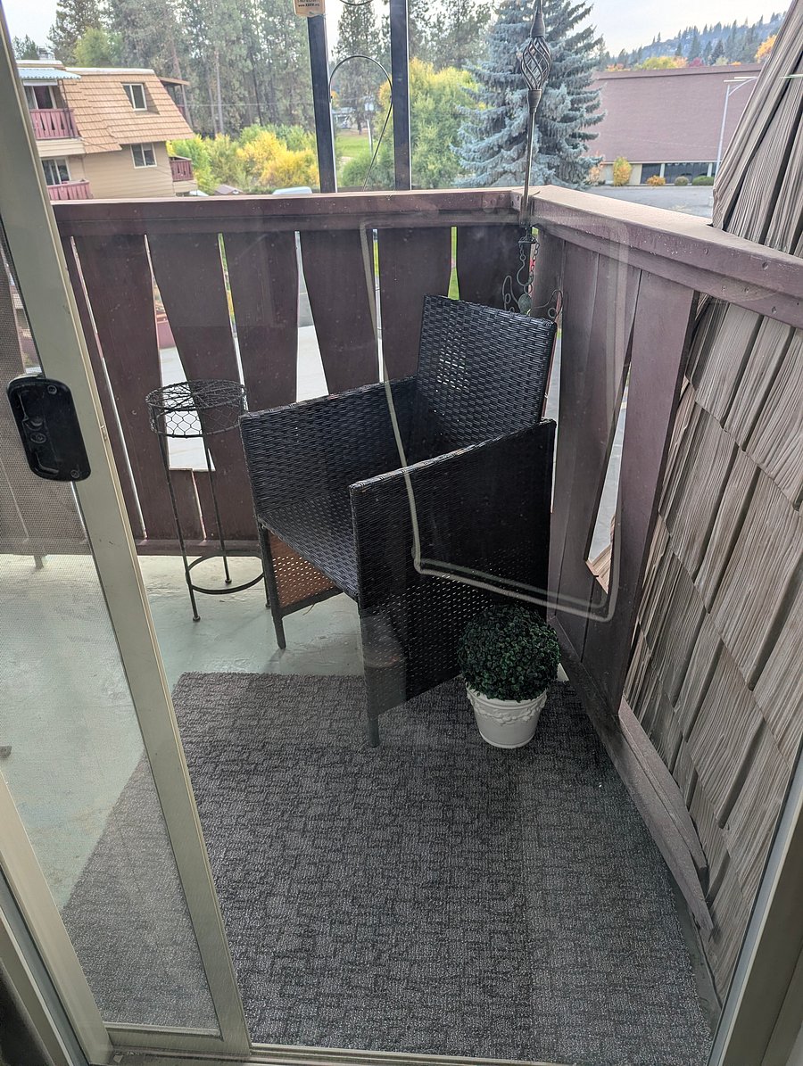 Furnished Finder property 1046077_1 photo 10