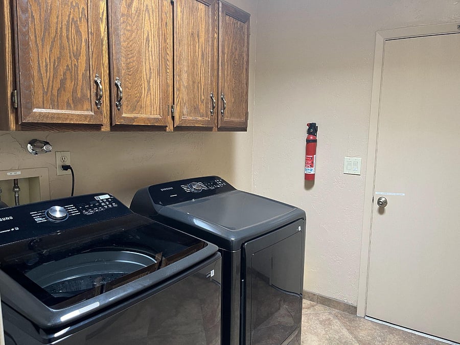 Furnished Finder property 1046082_1 photo 14