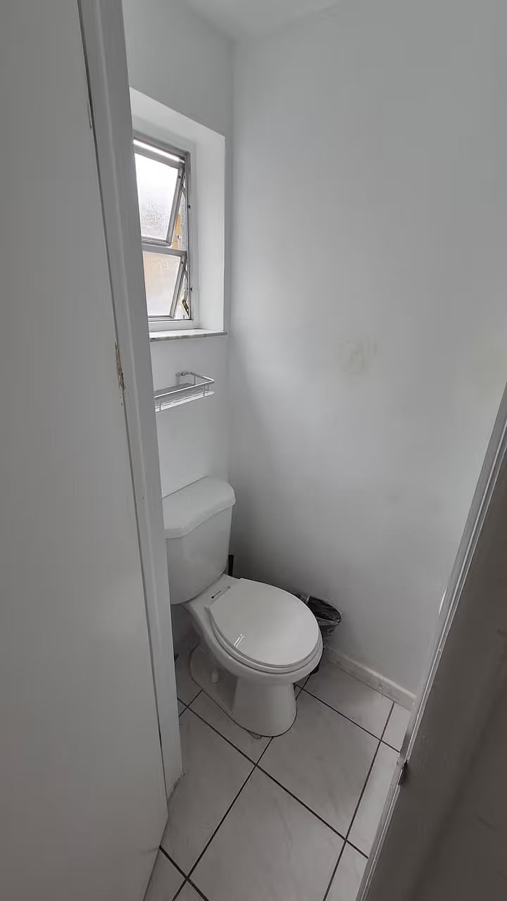 Furnished Finder property 1046089_1 photo 8