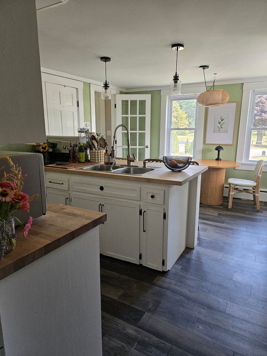 Furnished Finder property 1046095_1 photo 15