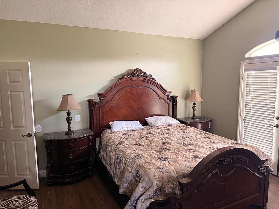 Furnished Finder property 1046098_1 photo 3