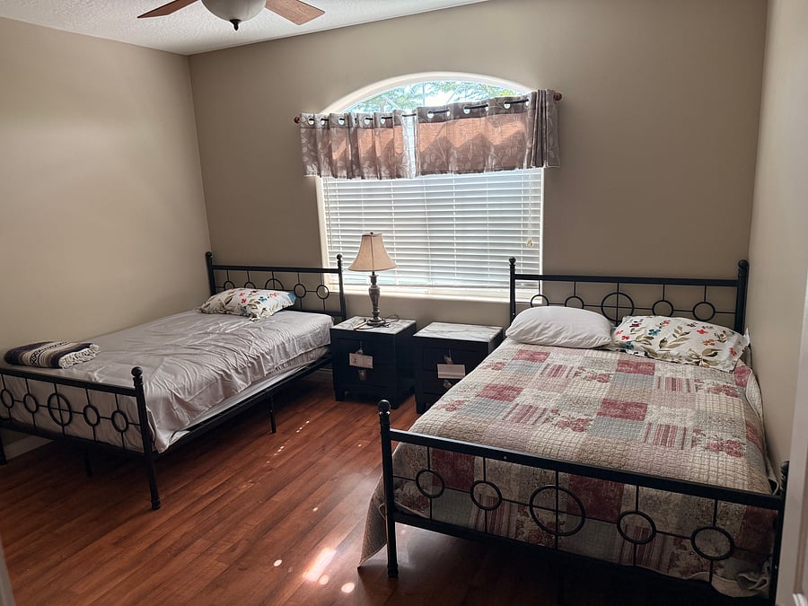 Furnished Finder property 1046098_1 photo 4