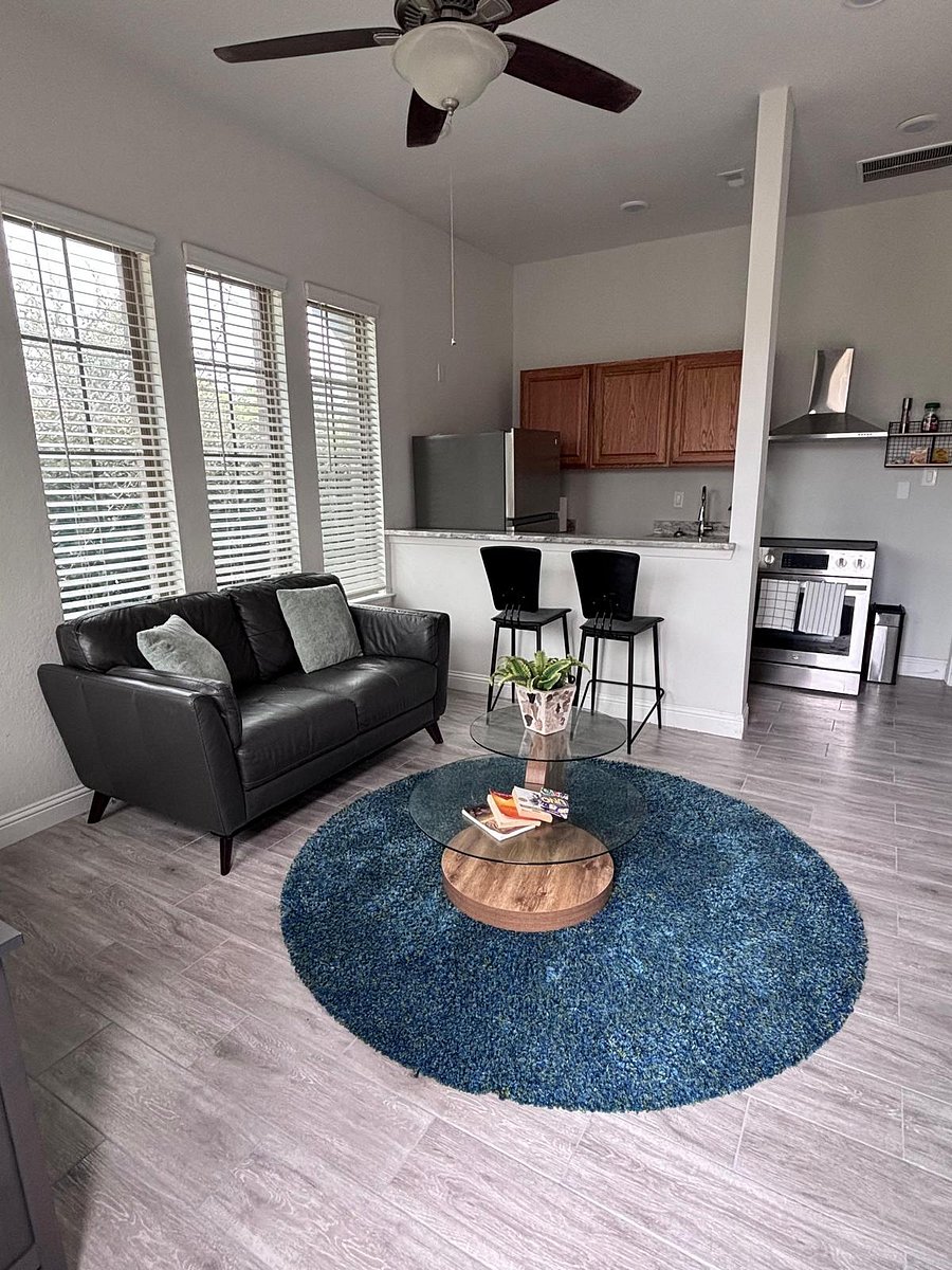 Furnished Finder property 1046106_1 photo 4