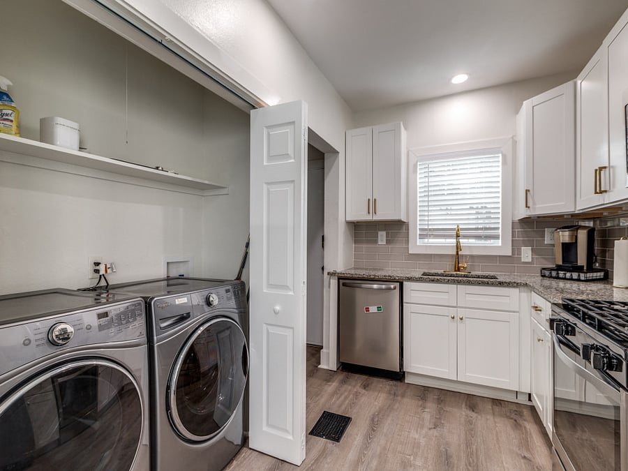 Furnished Finder property 1046112_1 photo 17