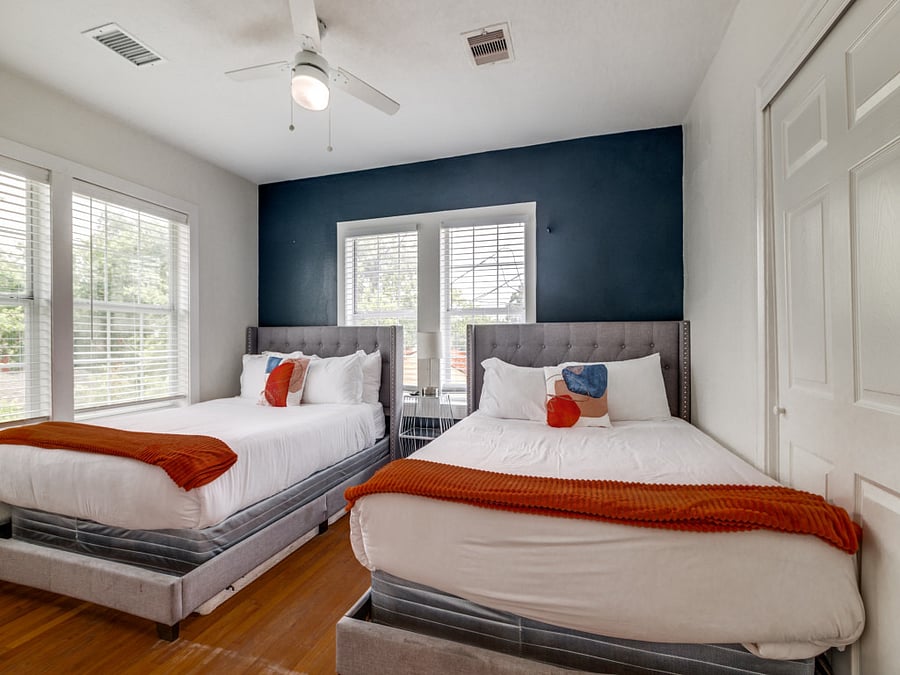 Furnished Finder property 1046112_1 photo 33