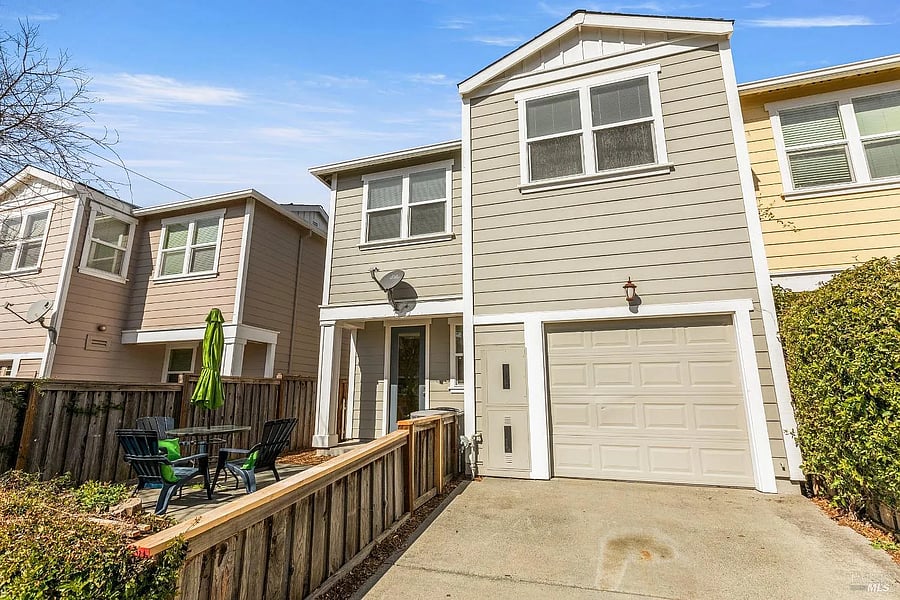 Furnished Finder property 1046115_1 photo 17