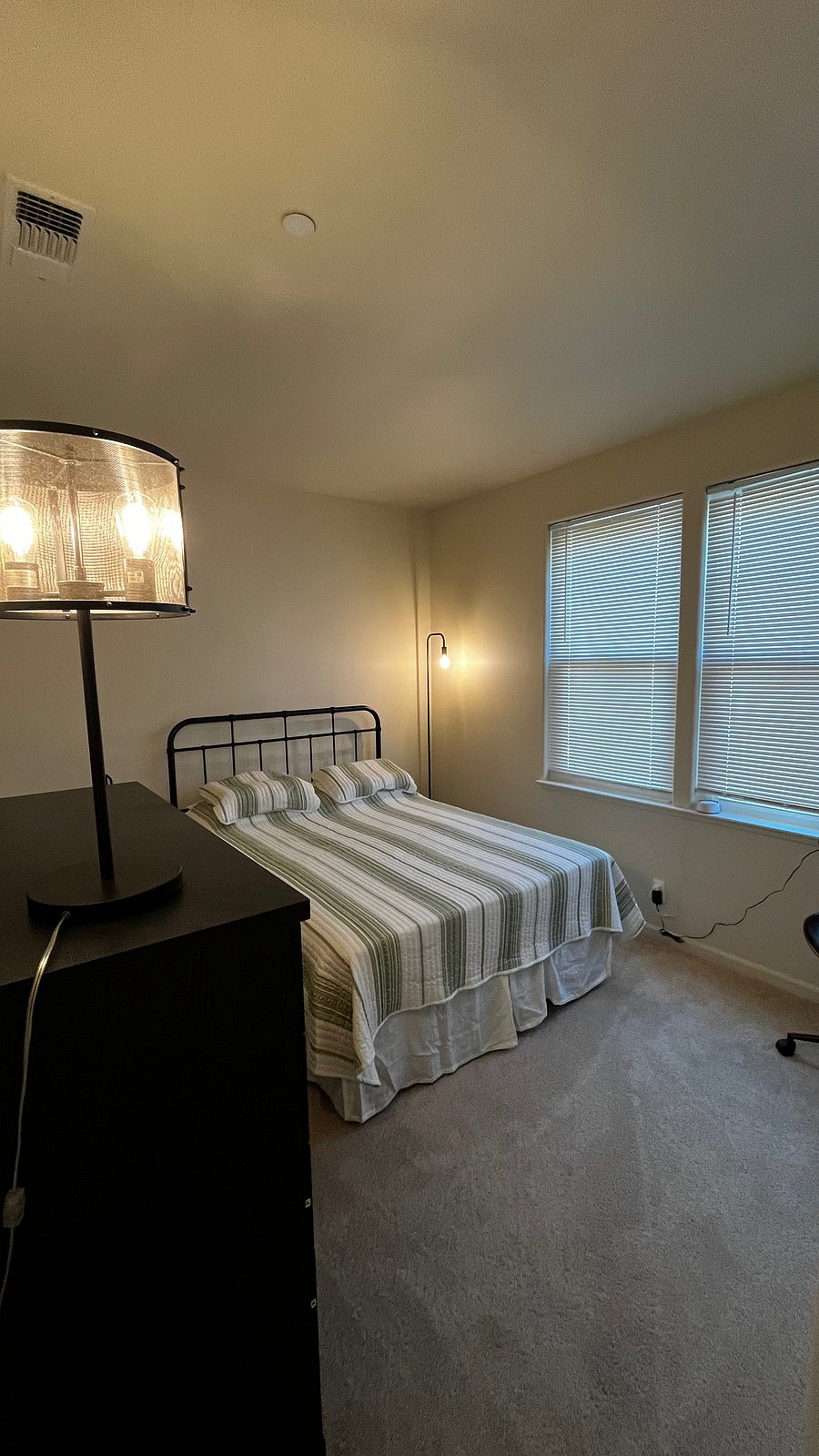 Furnished Finder property 1046115_1 photo 8