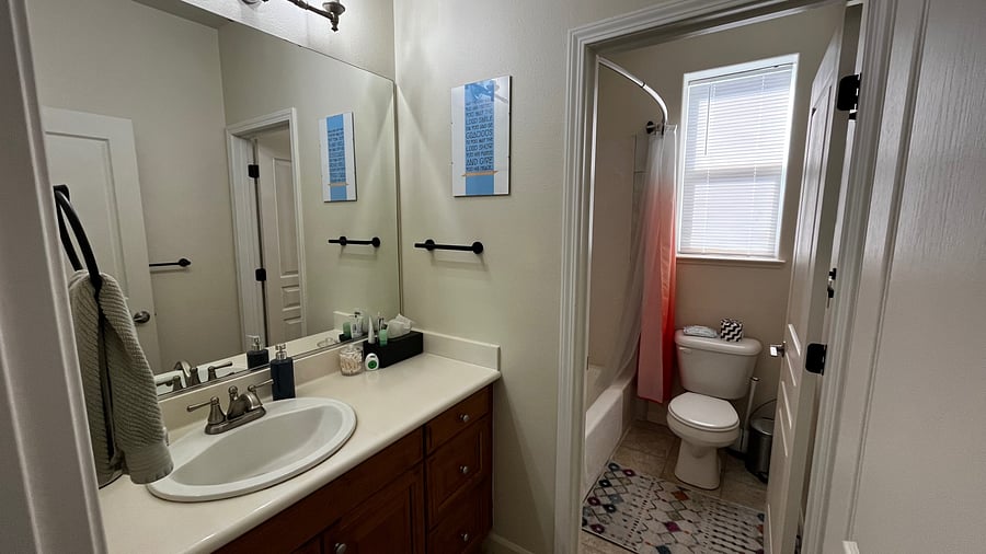 Furnished Finder property 1046115_1 photo 11