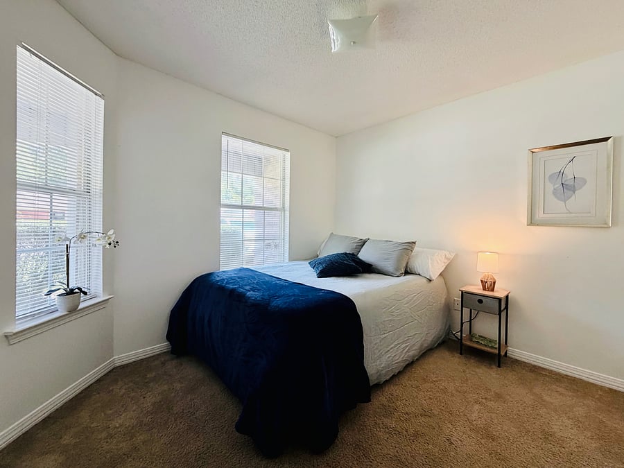 Furnished Finder property 1046122_1 photo 15