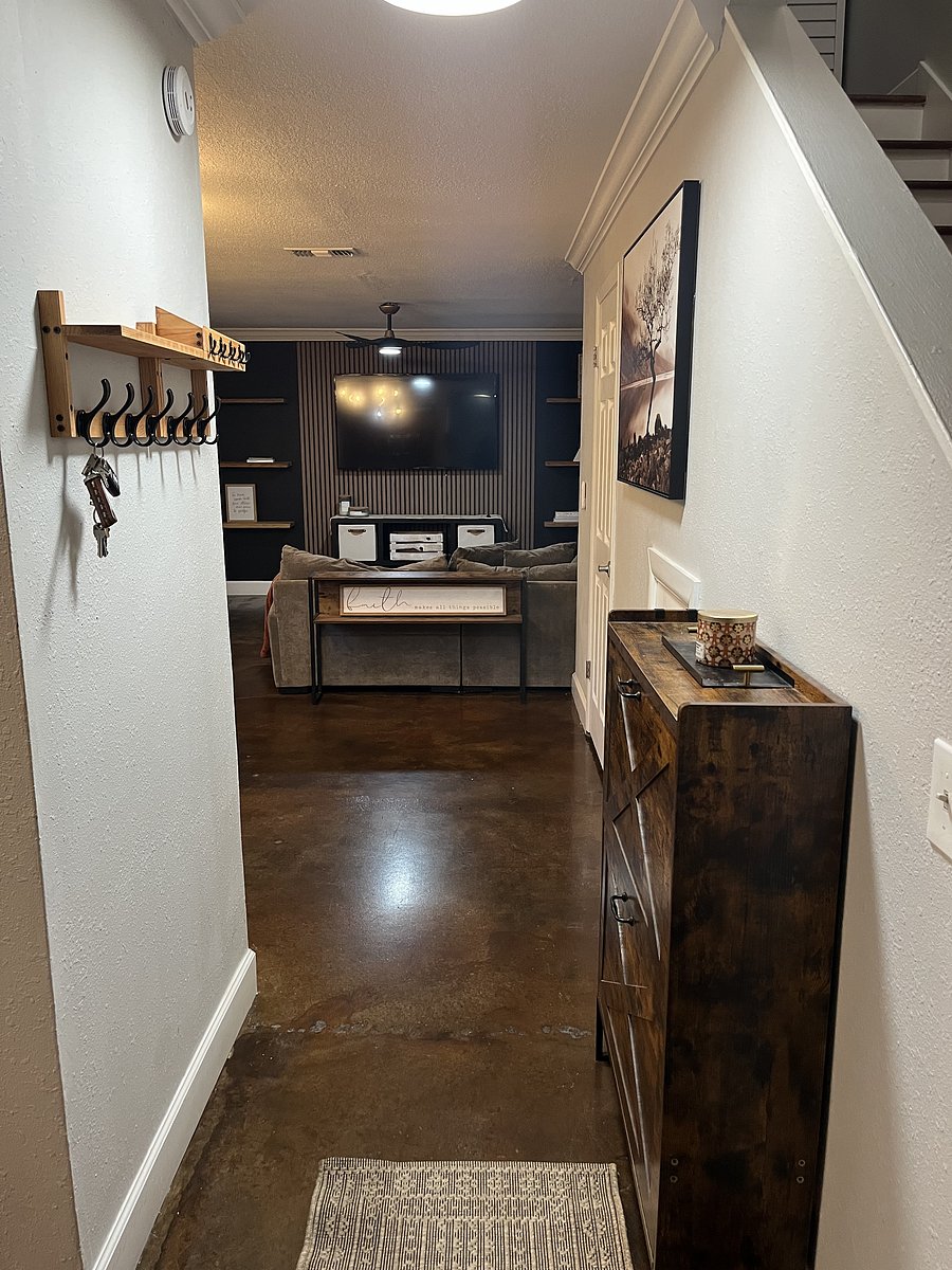 Furnished Finder property 1046124_1 photo 30