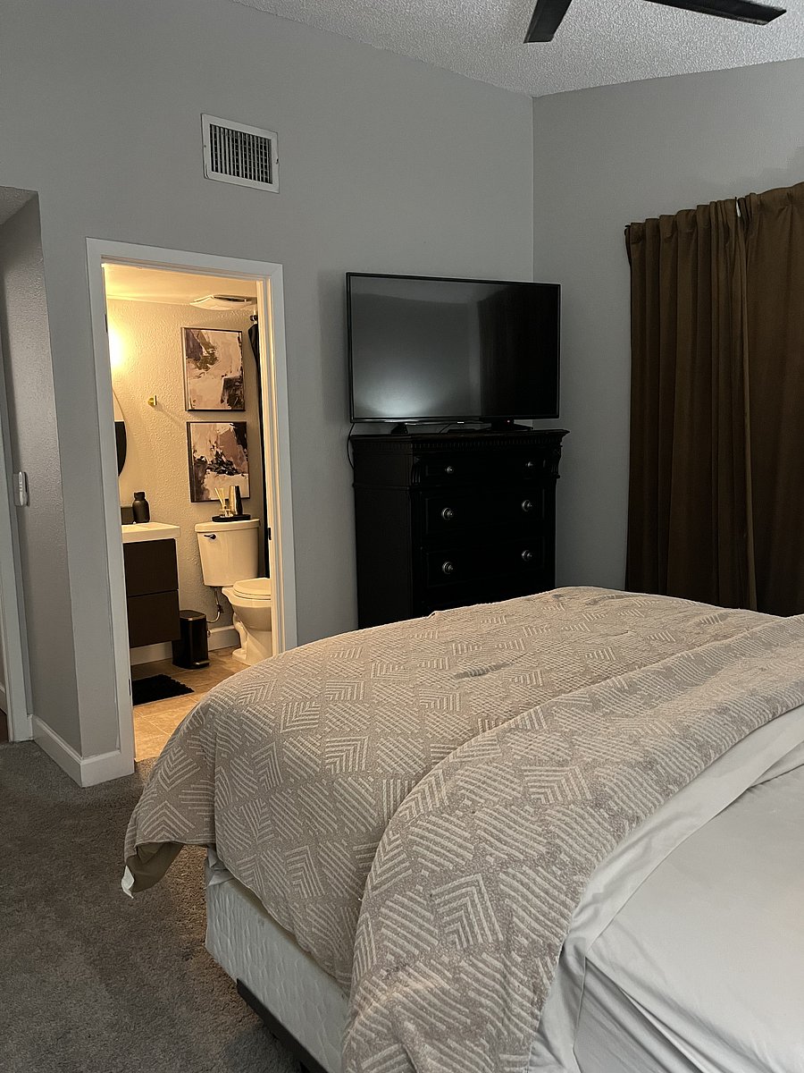 Furnished Finder property 1046124_1 photo 3