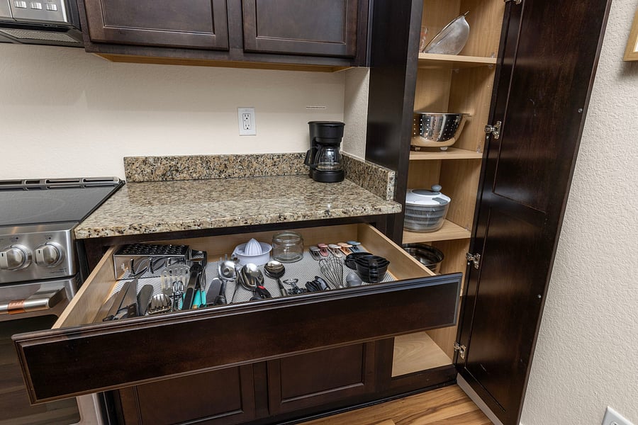 Furnished Finder property 1046128_1 photo 10