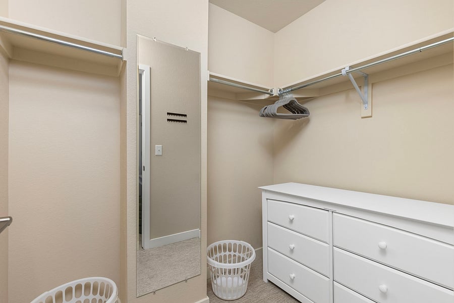 Furnished Finder property 1046128_1 photo 17