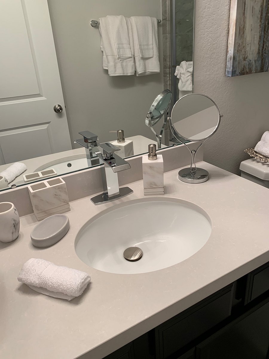 Furnished Finder property 1046134_1 photo 31
