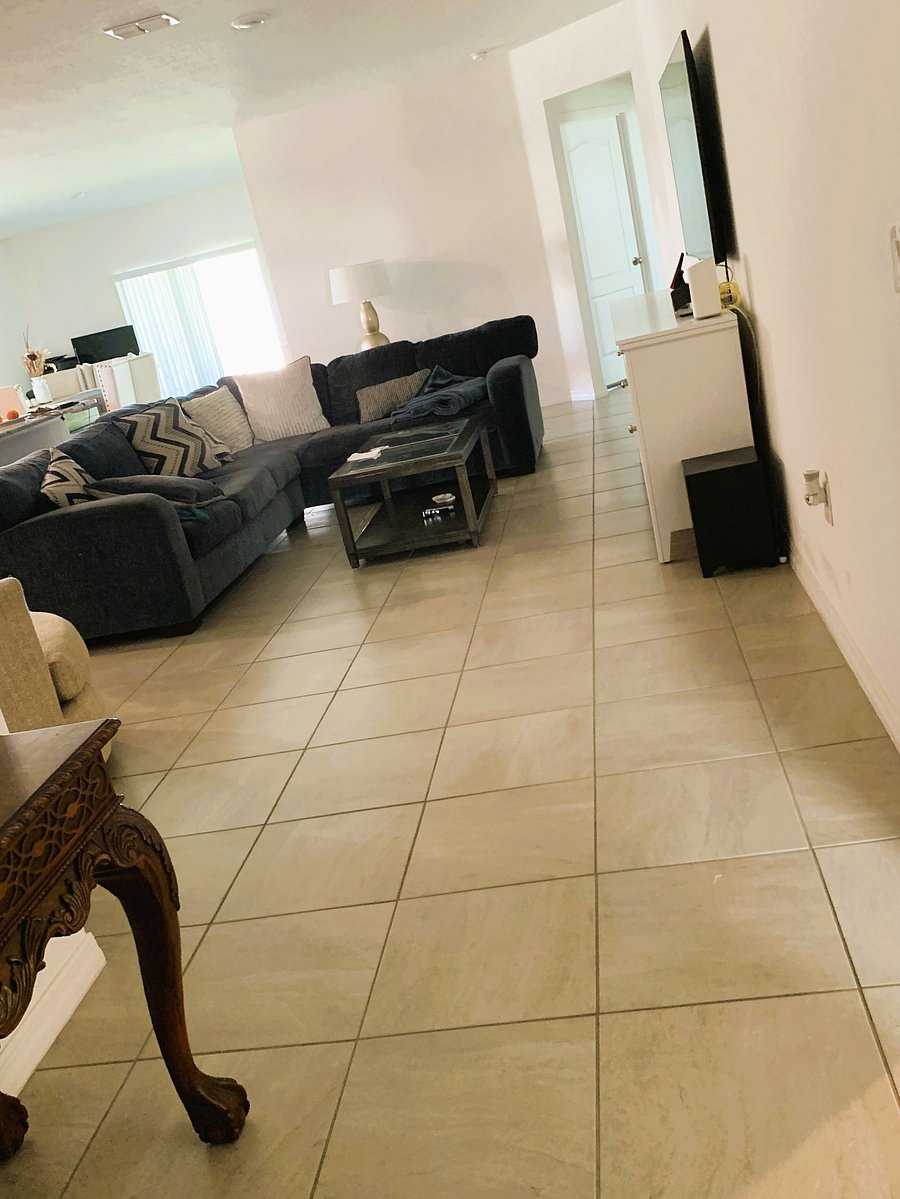 Furnished Finder property 1046138_1 photo 7