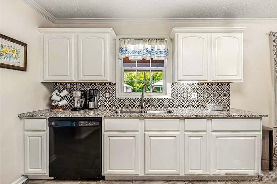 Furnished Finder property 1046171_1 photo 7