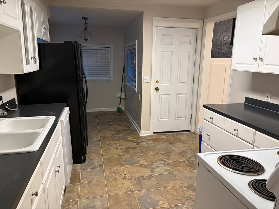 Furnished Finder property 1046180_1 photo 7
