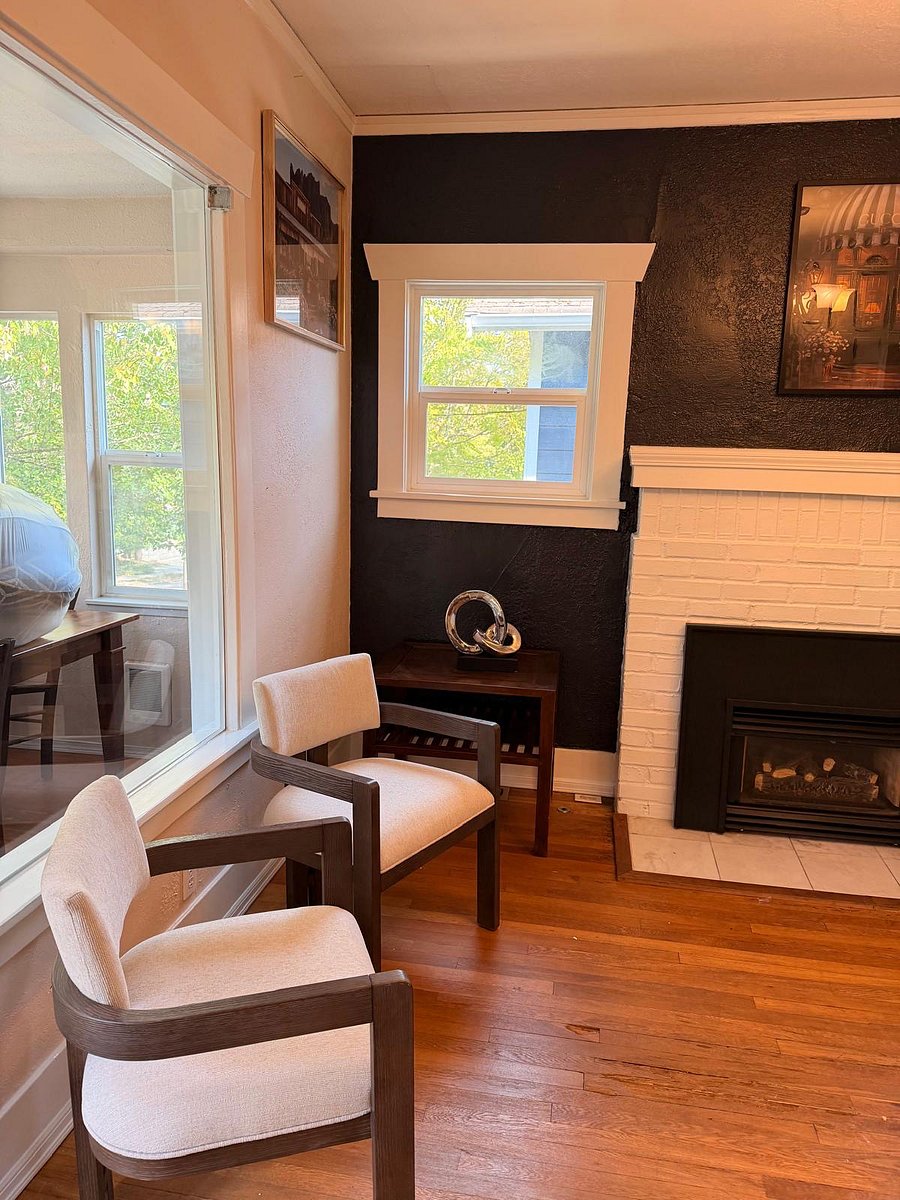 Furnished Finder property 1046180_1 photo 11