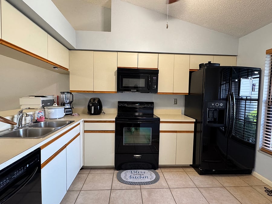 Furnished Finder property 1046182_1 photo 3
