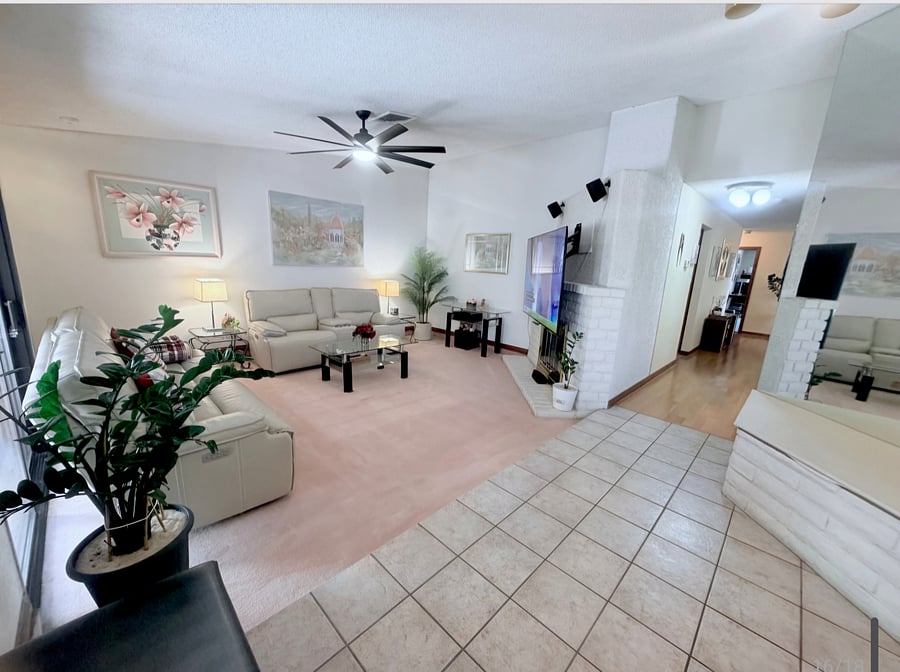 Your post- shift with relaxation zone. Enjoy the movie night on the large 85" screen from the comfort leather couches of push reclining sofas in a sun- drenched open layout.