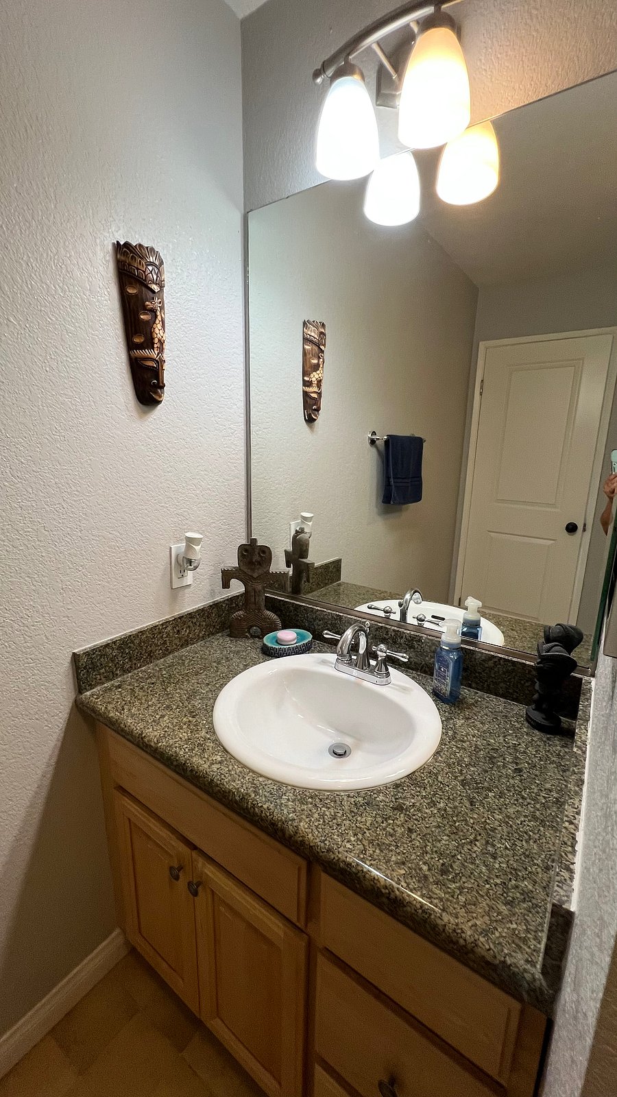 Furnished Finder property 1046190_1 photo 14