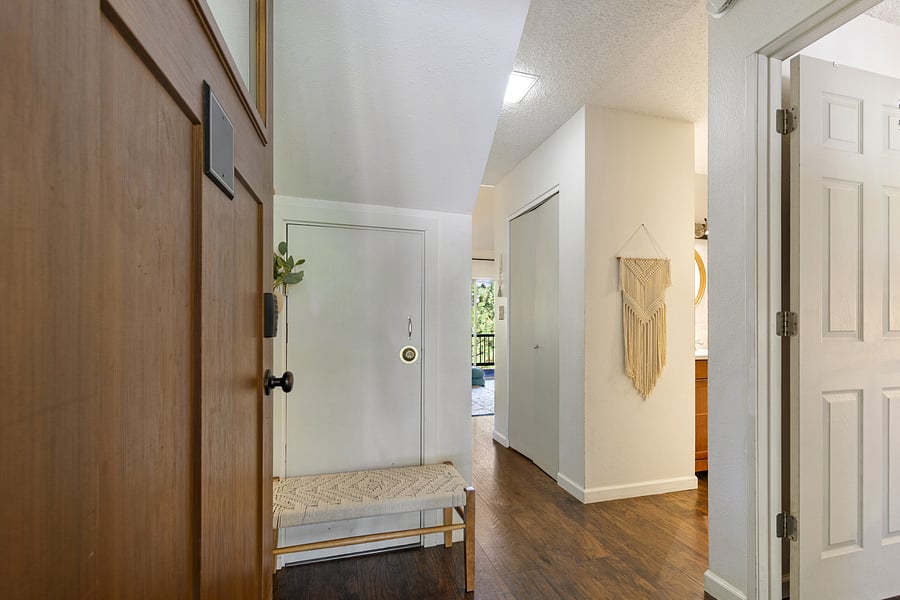 Furnished Finder property 1046191_1 photo 2