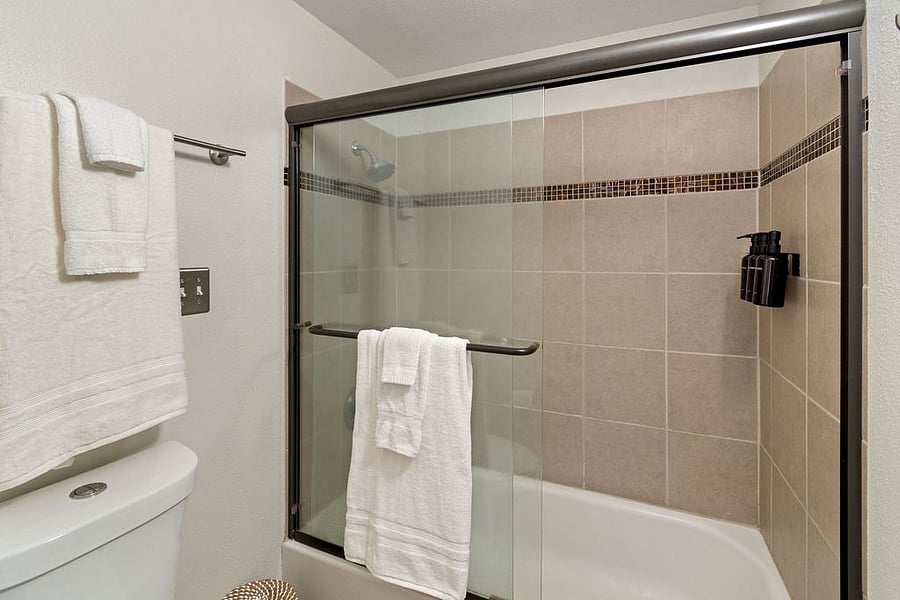 Furnished Finder property 1046191_1 photo 8
