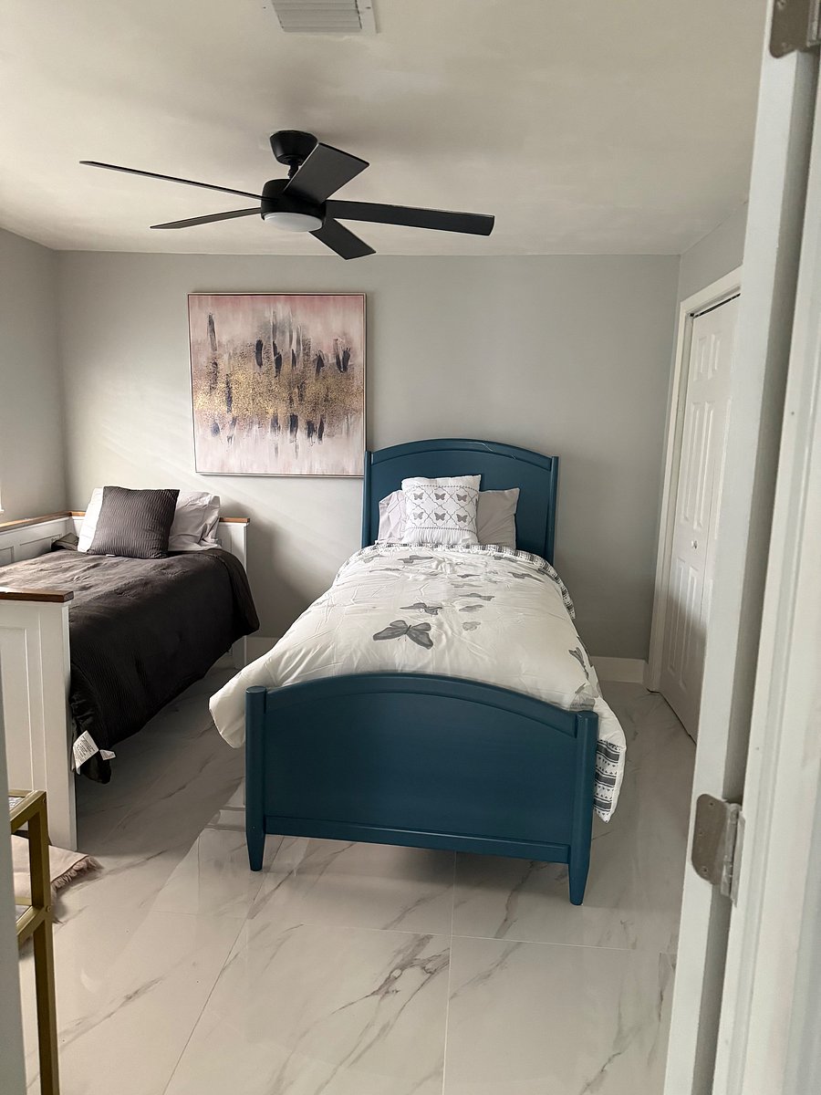 Furnished Finder property 1046192_1 photo 13