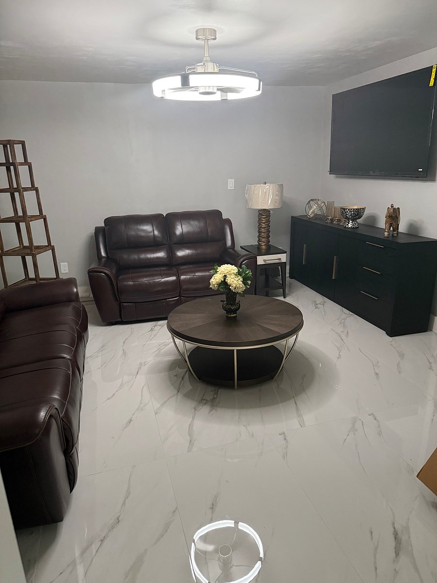 Furnished Finder property 1046192_1 photo 2