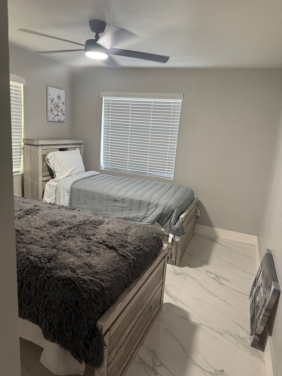Furnished Finder property 1046192_1 photo 3