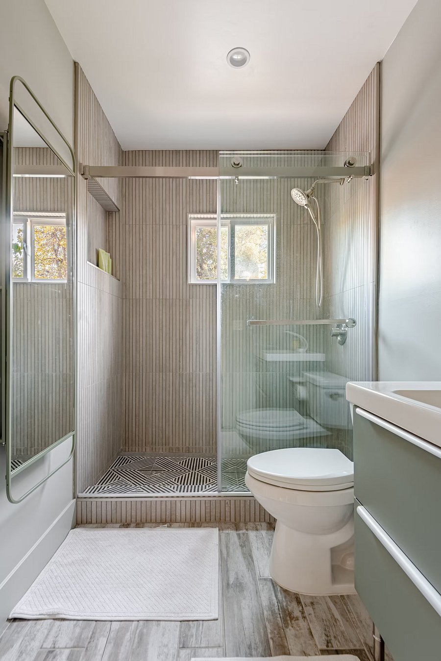 Furnished Finder property 1046215_1 photo 11