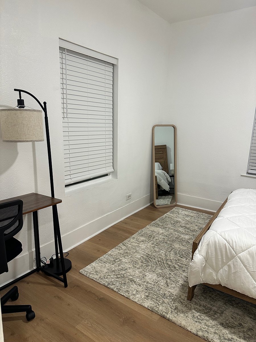 Furnished Finder property 1046231_1 photo 12