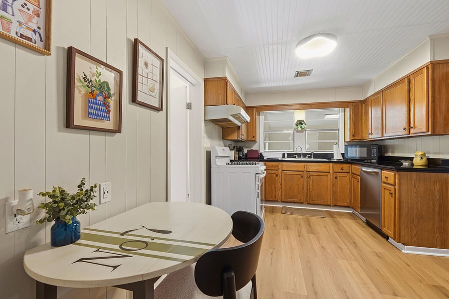Furnished Finder property 1046245_1 photo 10