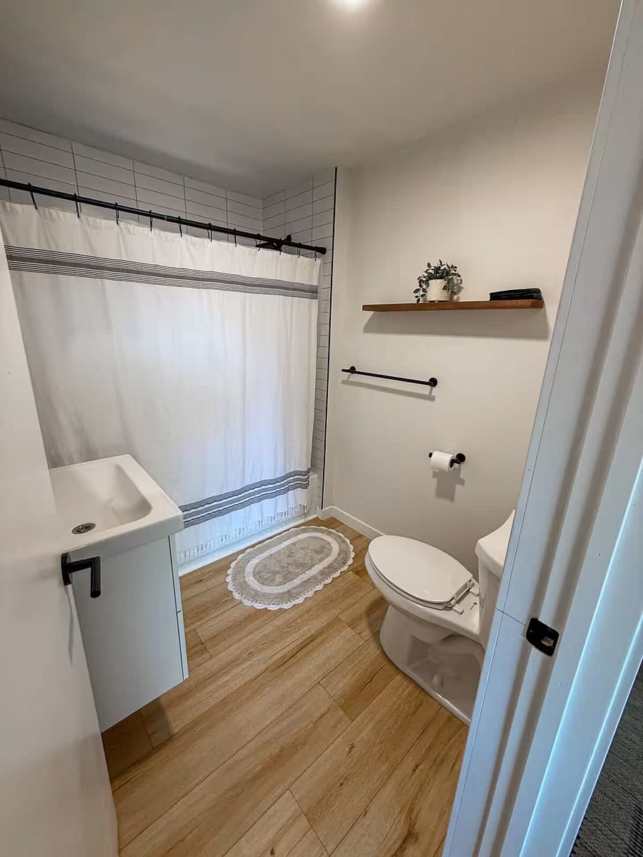 Furnished Finder property 1046256_1 photo 17