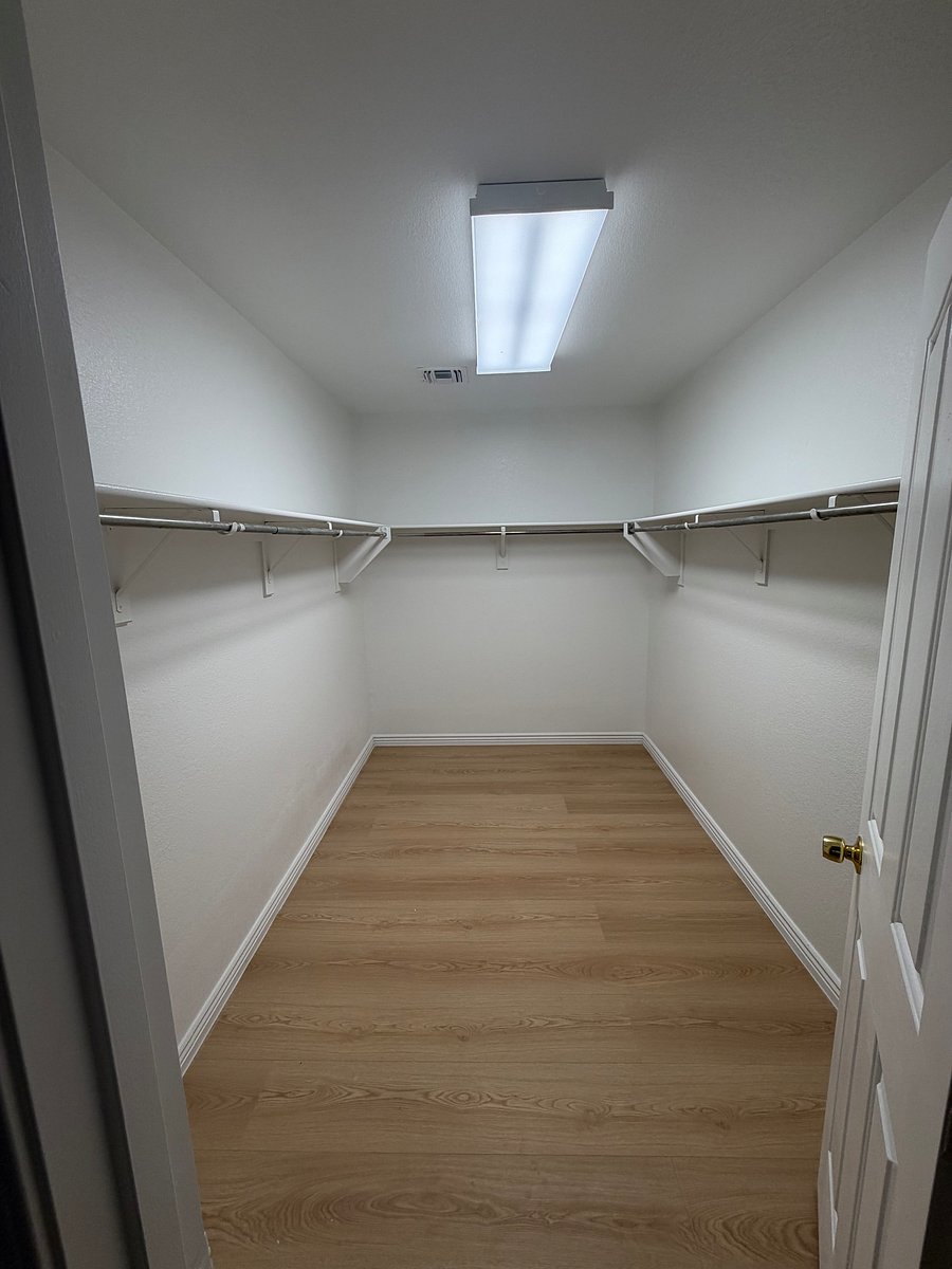 Furnished Finder property 1046262_1 photo 4