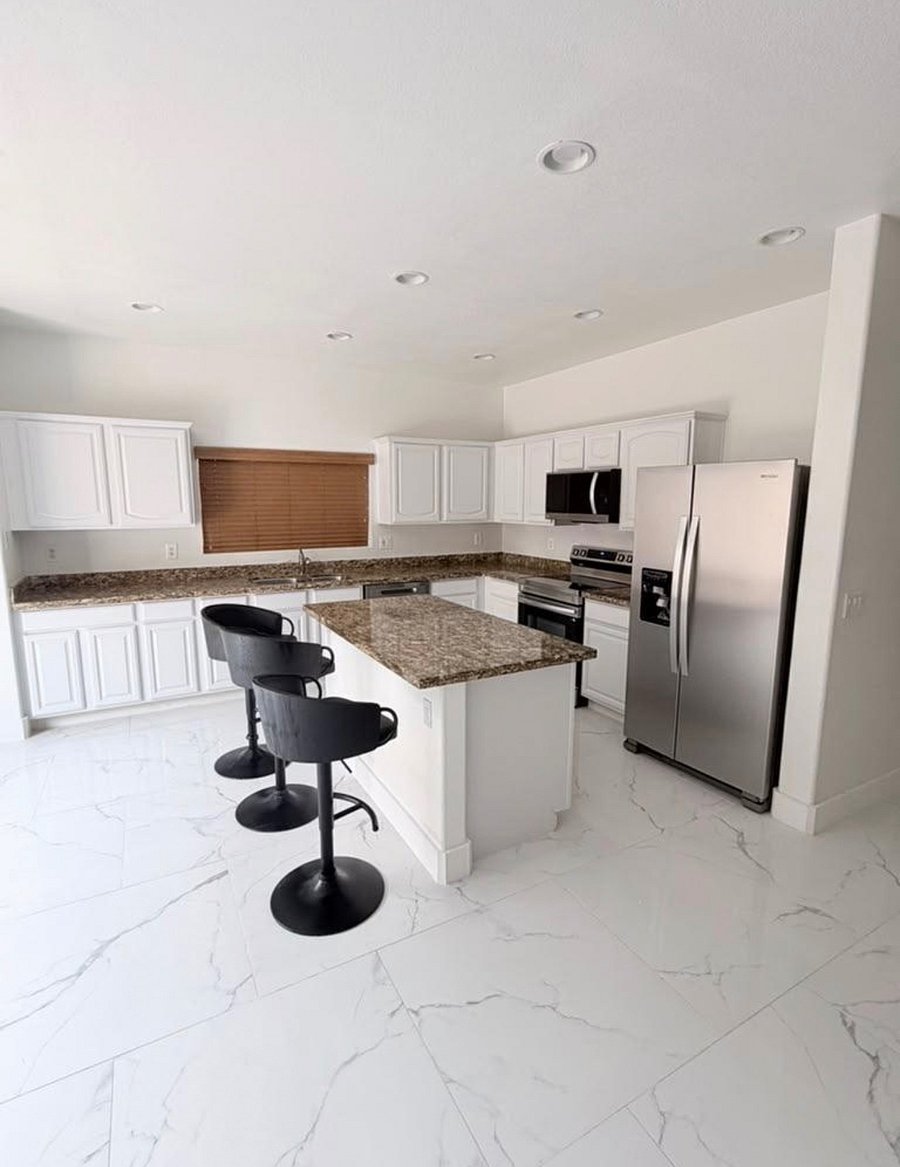 Furnished Finder property 1046262_1 photo 11