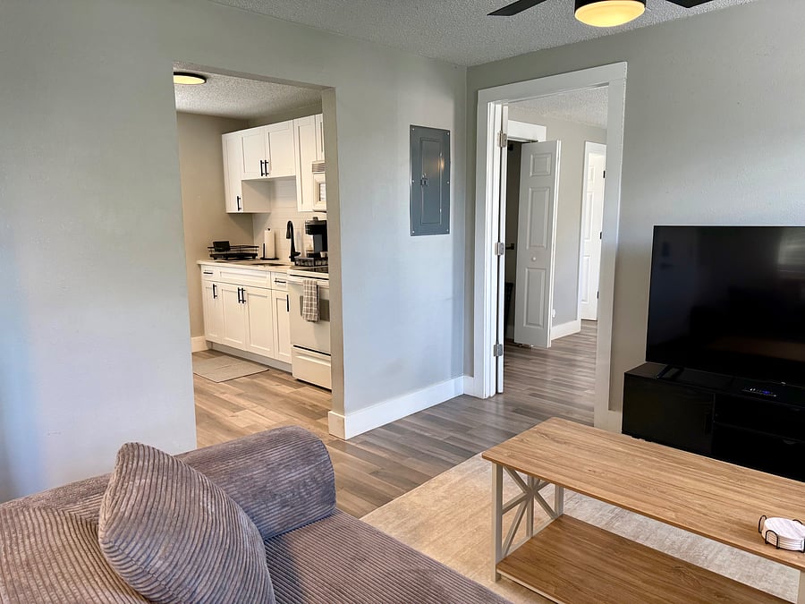 Furnished Finder property 1046314_1 photo 3