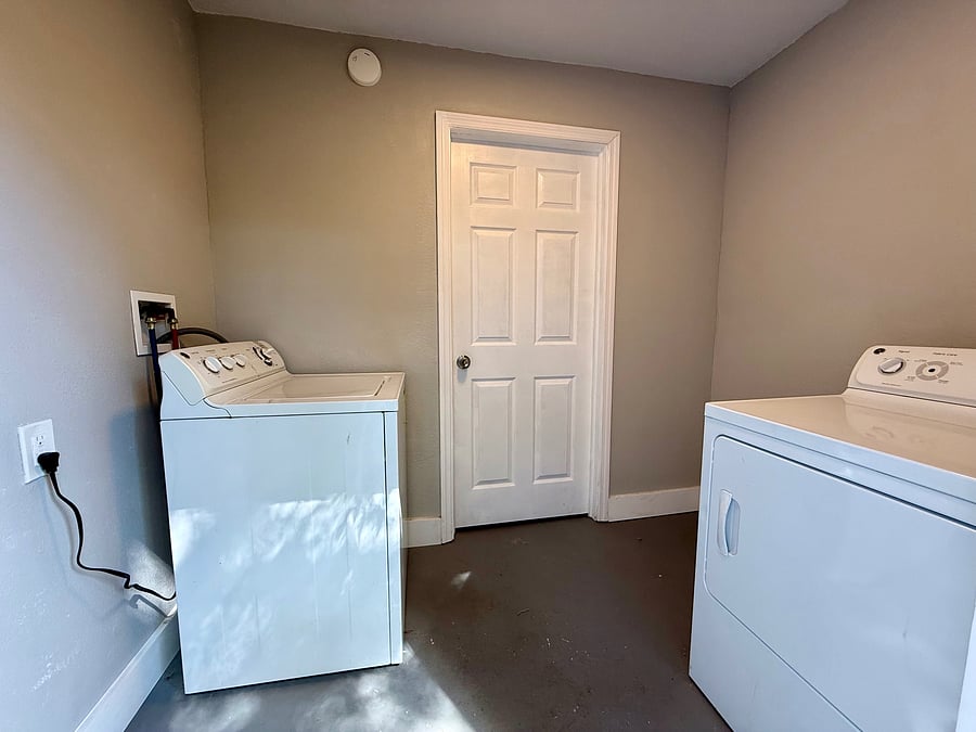 Furnished Finder property 1046314_1 photo 14