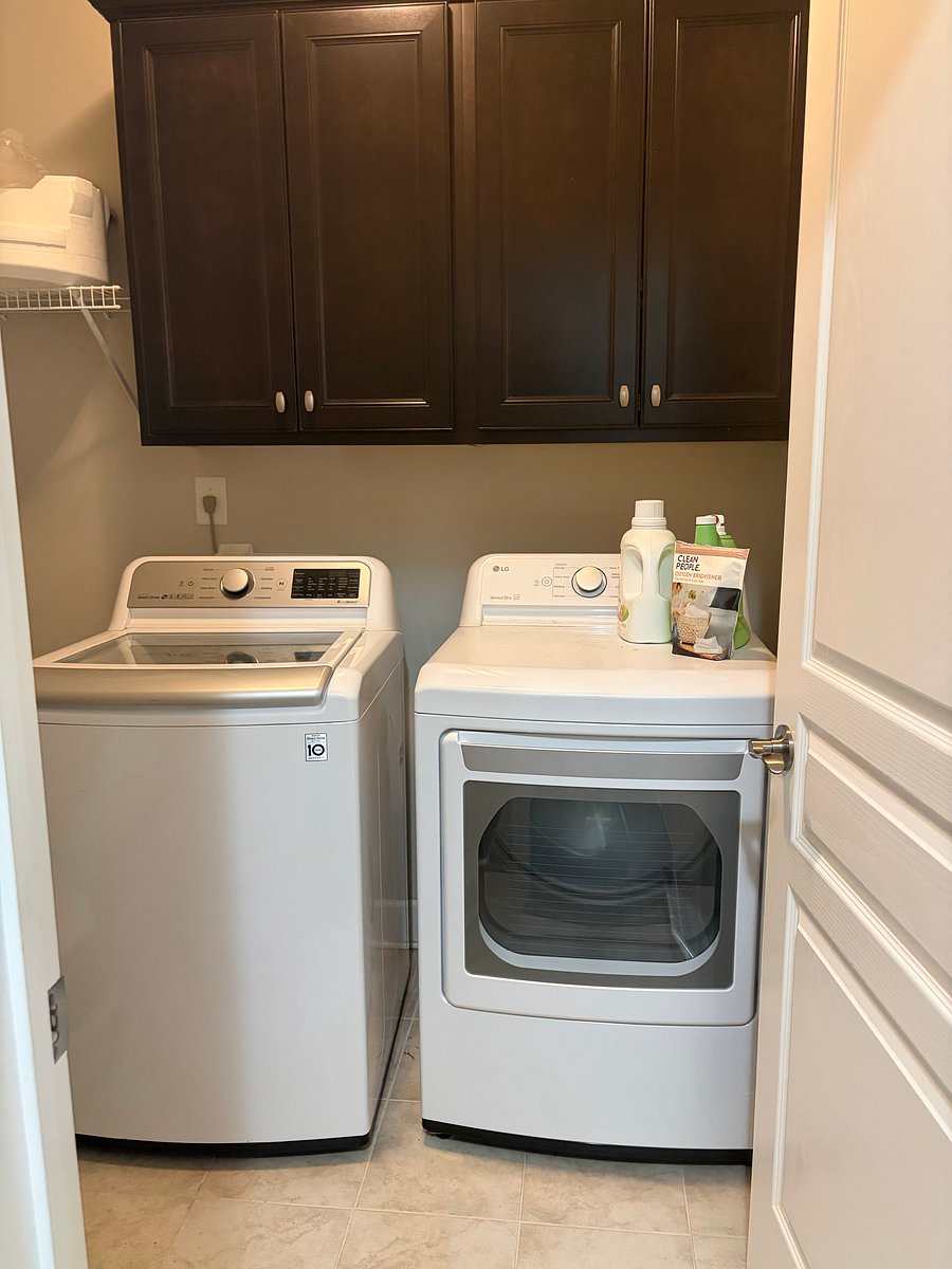 Furnished Finder property 1046328_1 photo 11