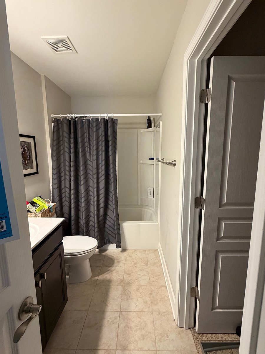Furnished Finder property 1046328_1 photo 16