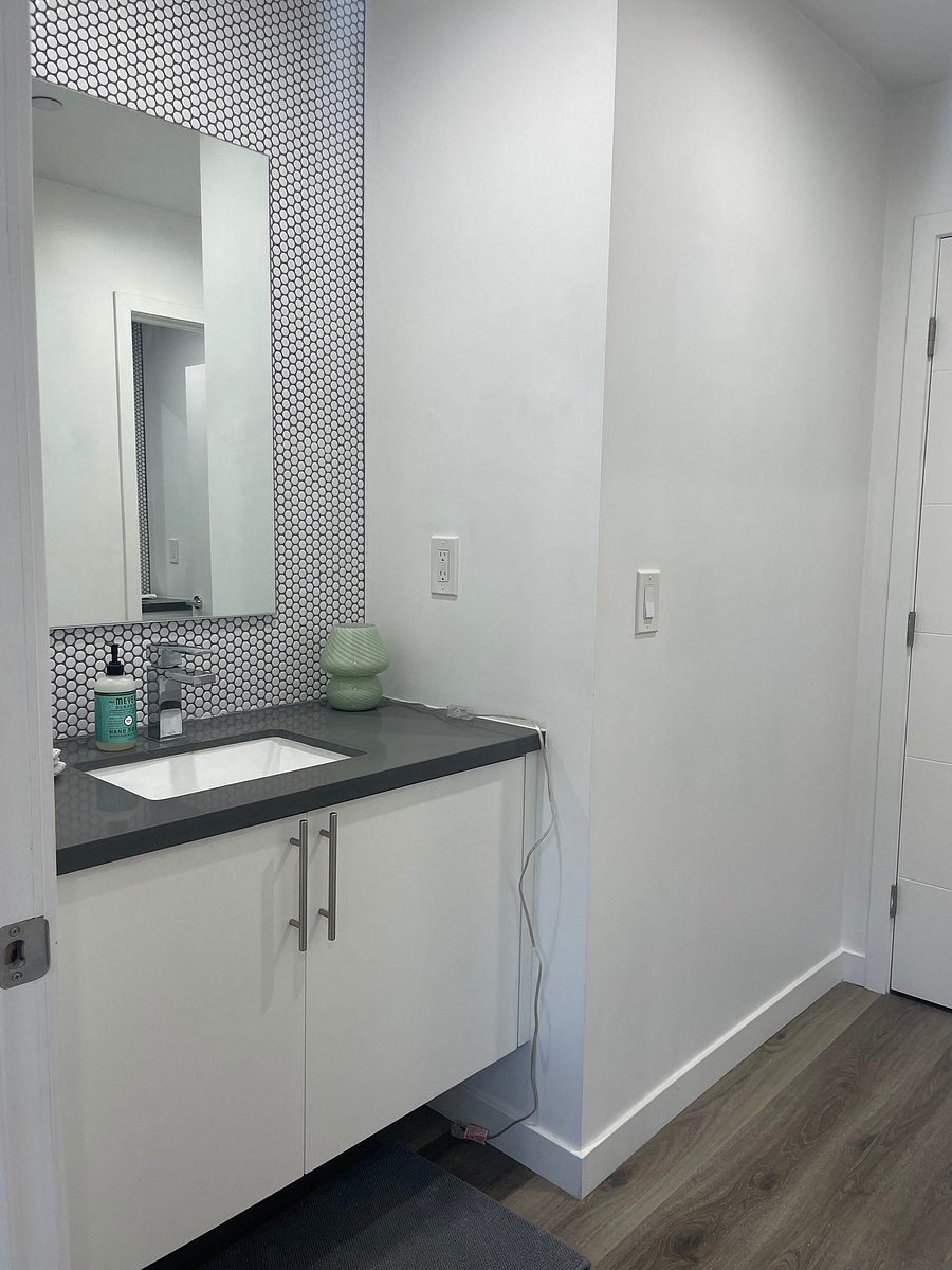 Furnished Finder property 1046338_1 photo 3