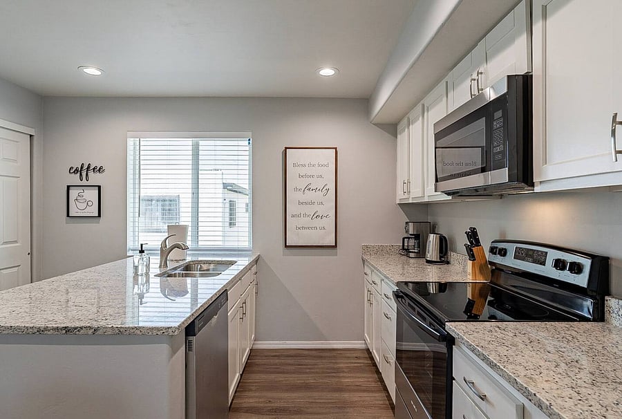 Furnished Finder property 1046339_1 photo 10