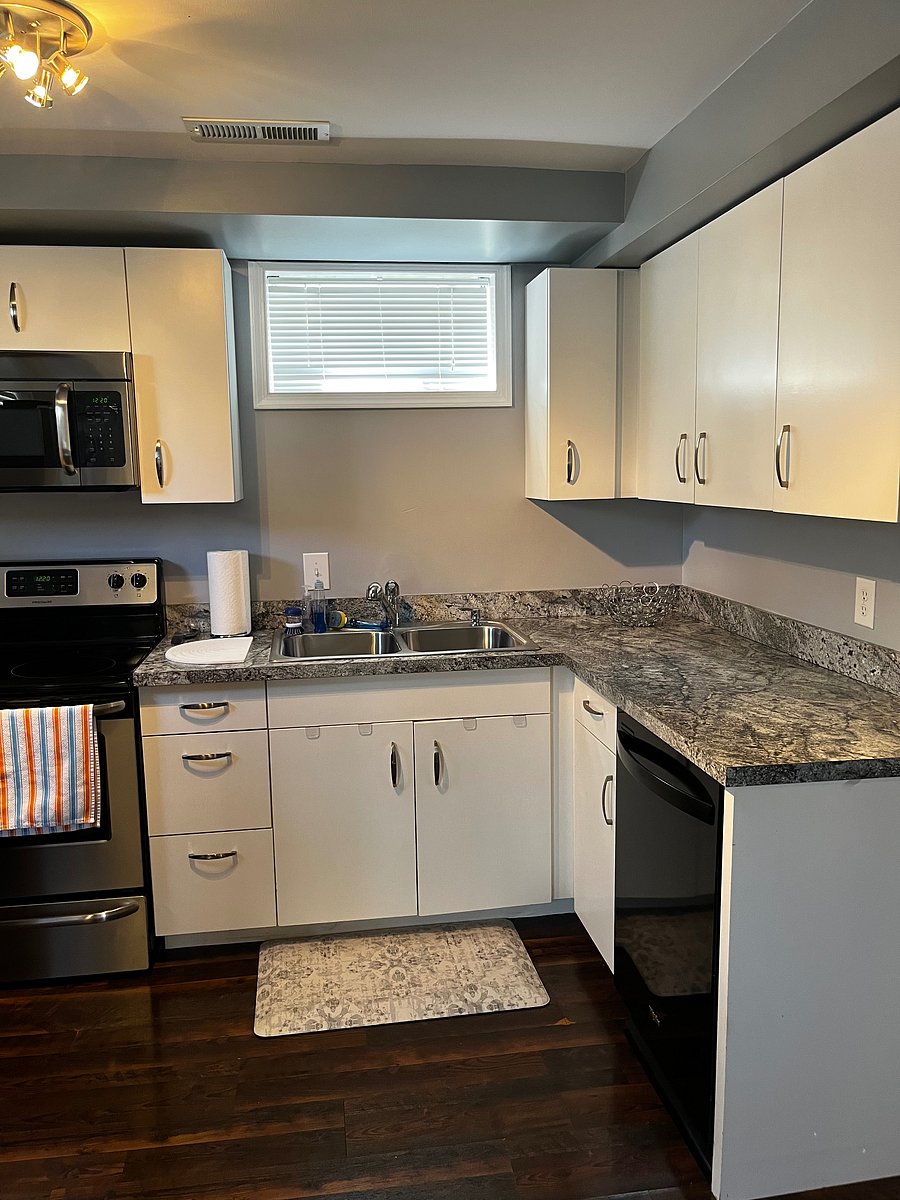 Furnished Finder property 1046347_1 photo 3