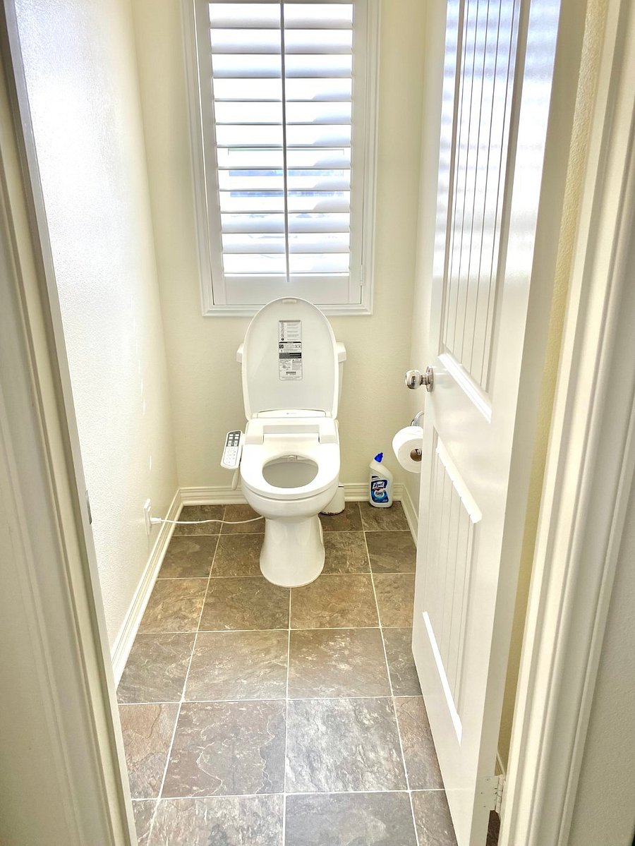 Furnished Finder property 1046358_1 photo 35