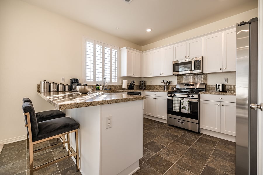 Furnished Finder property 1046358_1 photo 4
