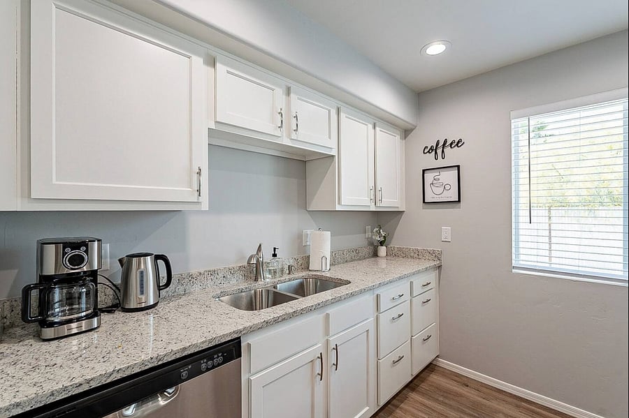 Furnished Finder property 1046363_1 photo 3