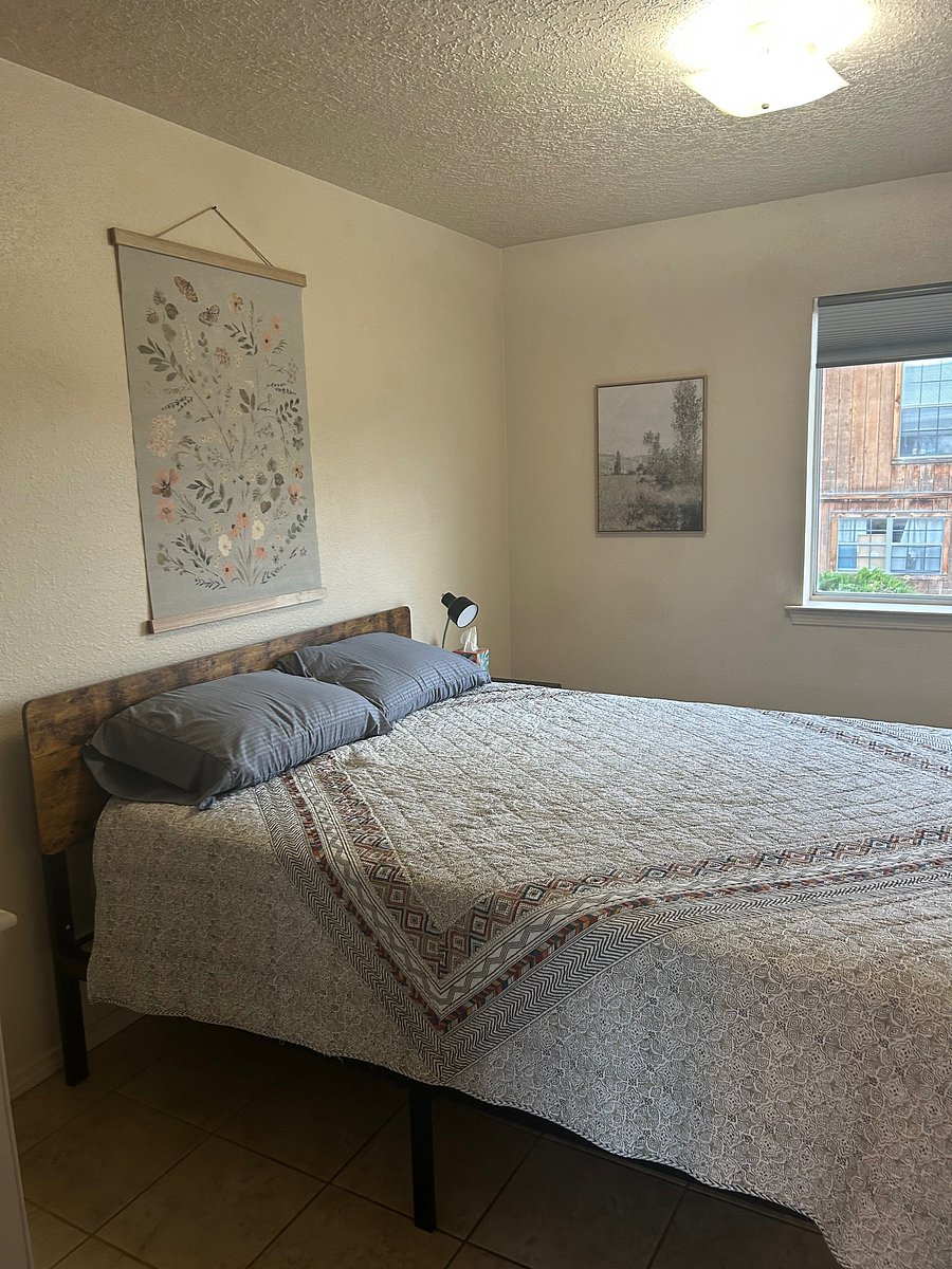 Furnished Finder property 1046377_1 photo 11