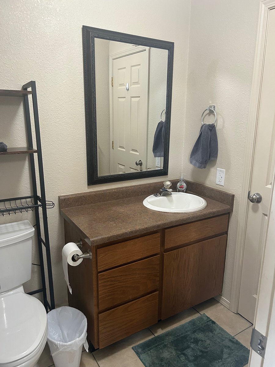 Furnished Finder property 1046377_1 photo 14