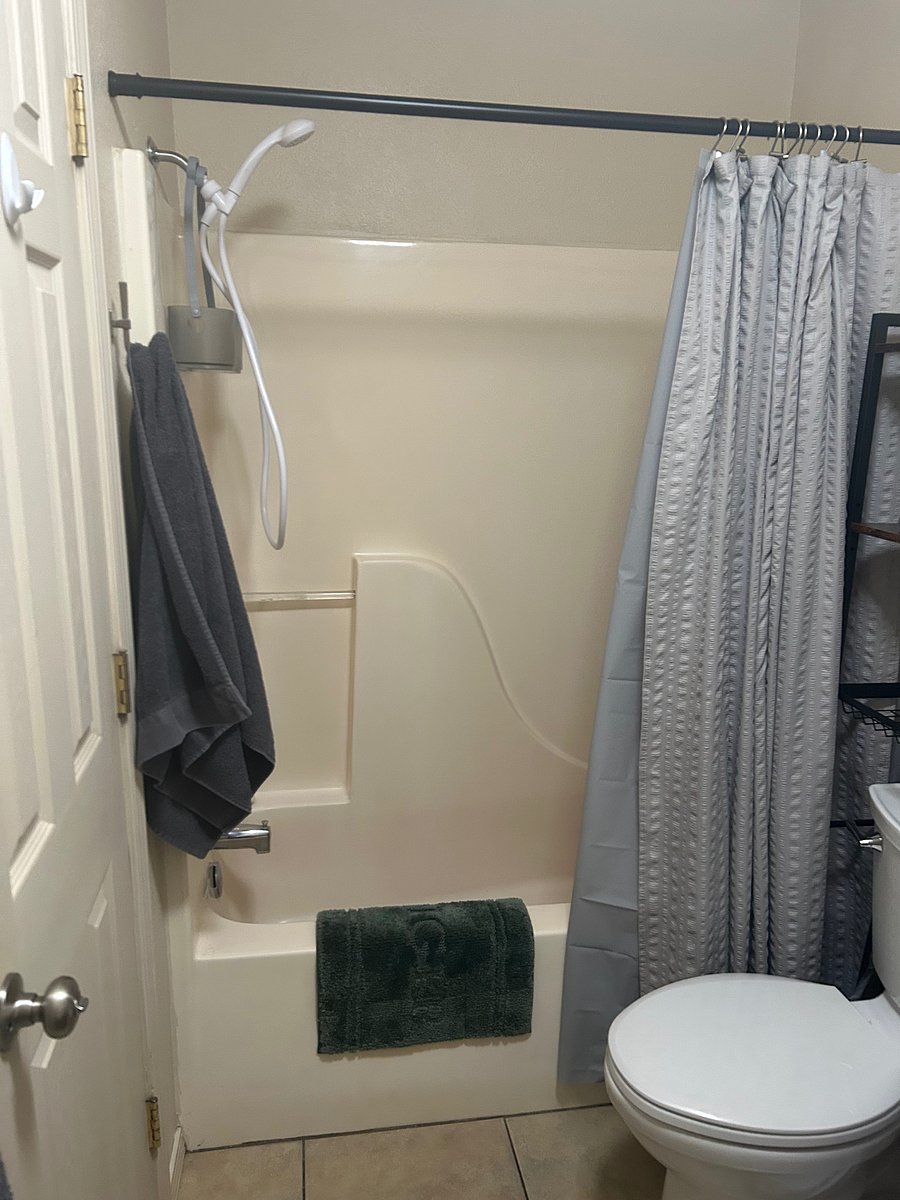 Furnished Finder property 1046377_1 photo 15